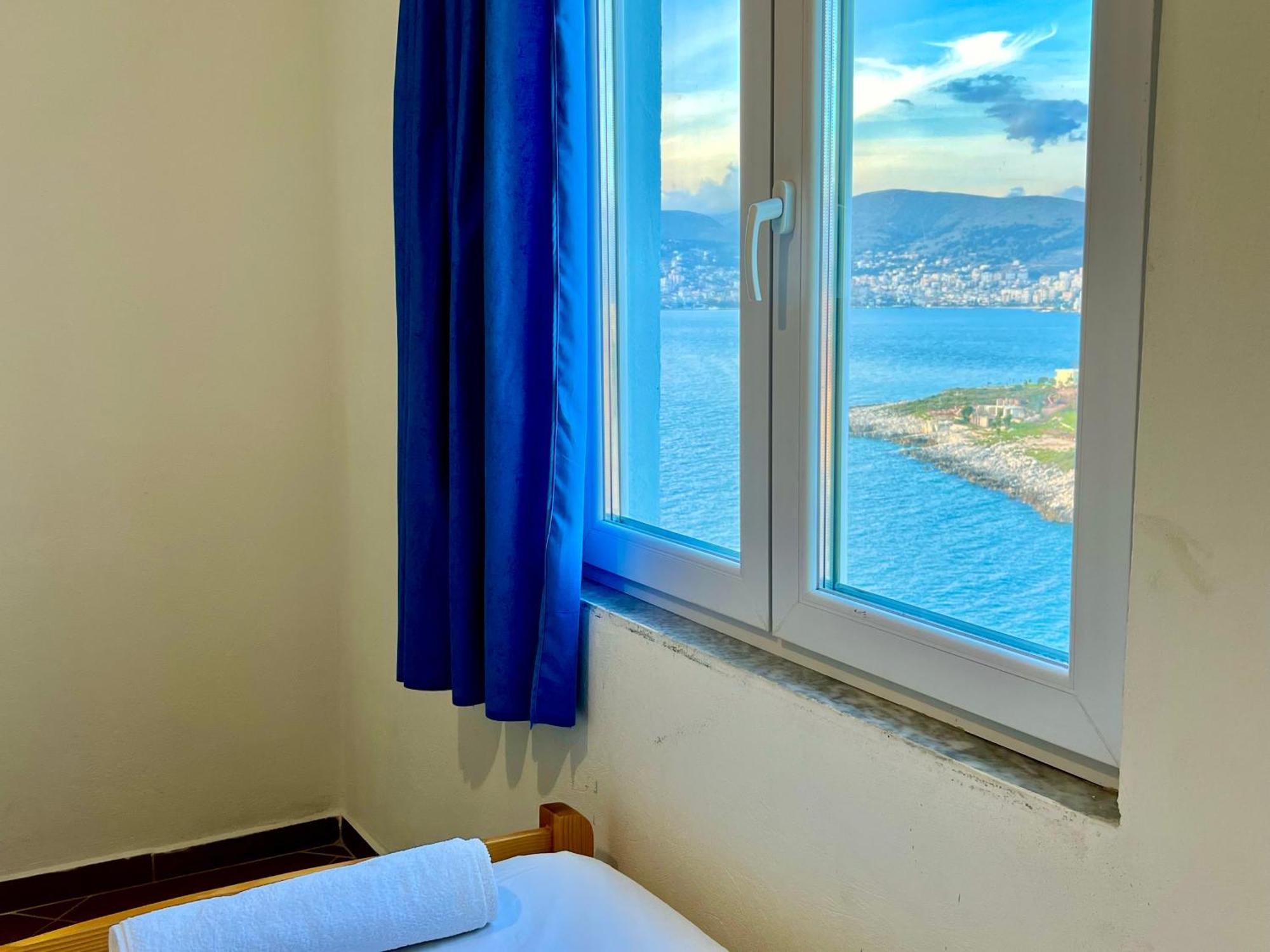 Redi'S Seaview Apartments Саранде Екстериор снимка