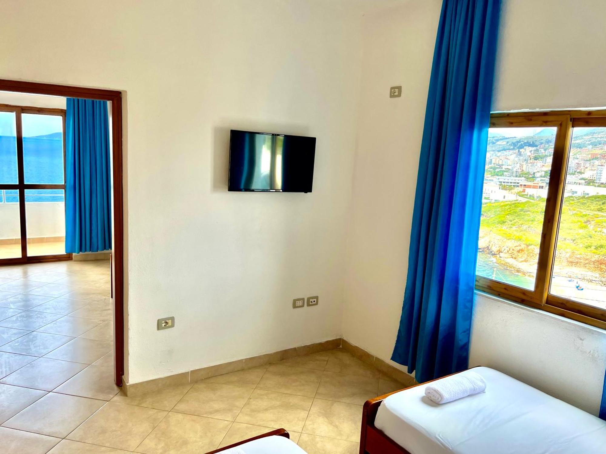 Redi'S Seaview Apartments Саранде Екстериор снимка