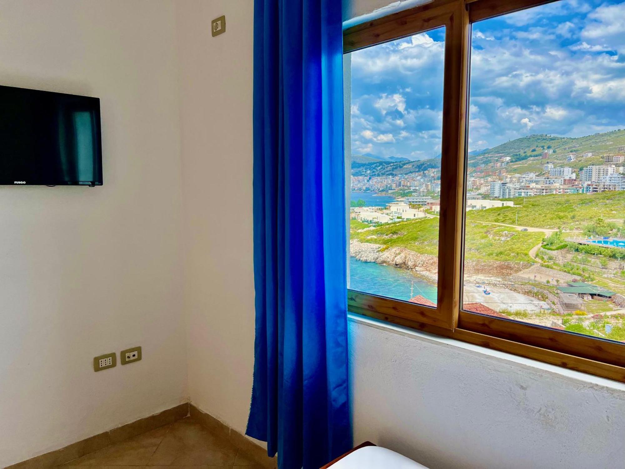 Redi'S Seaview Apartments Саранде Екстериор снимка