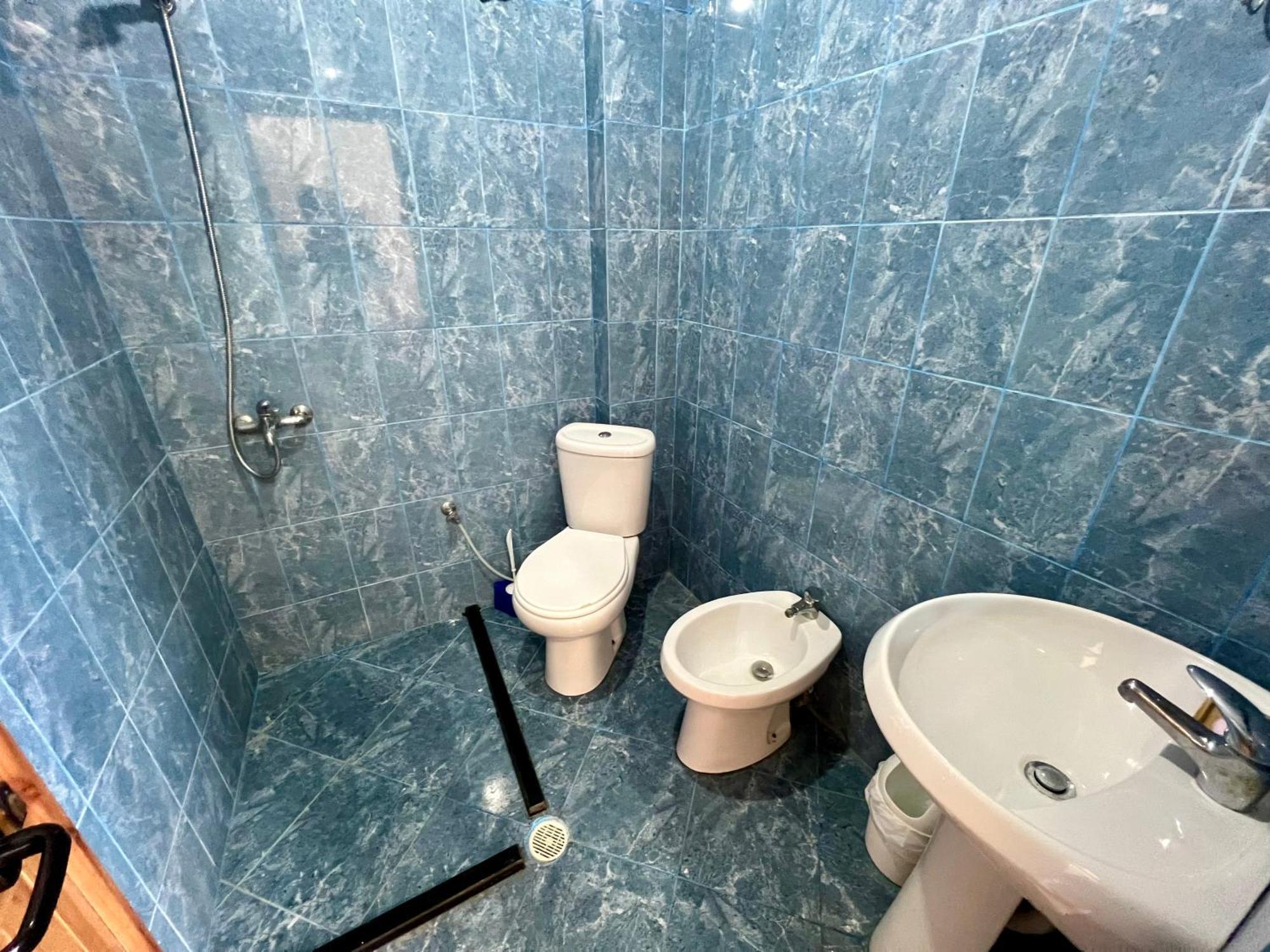 Redi'S Seaview Apartments Саранде Екстериор снимка
